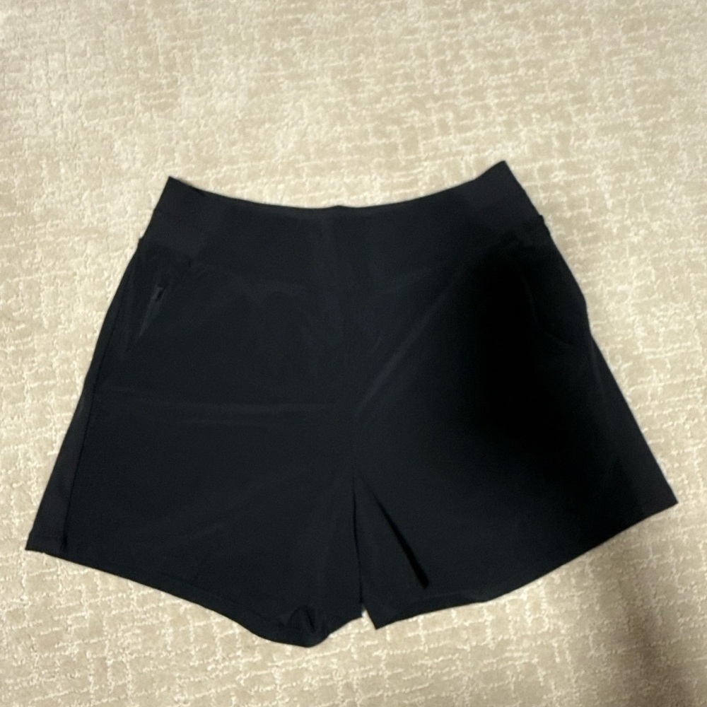 Athleta Women's Black Athletic Shorts